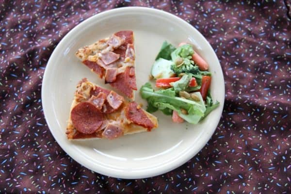 gisto pizza peppadew salad