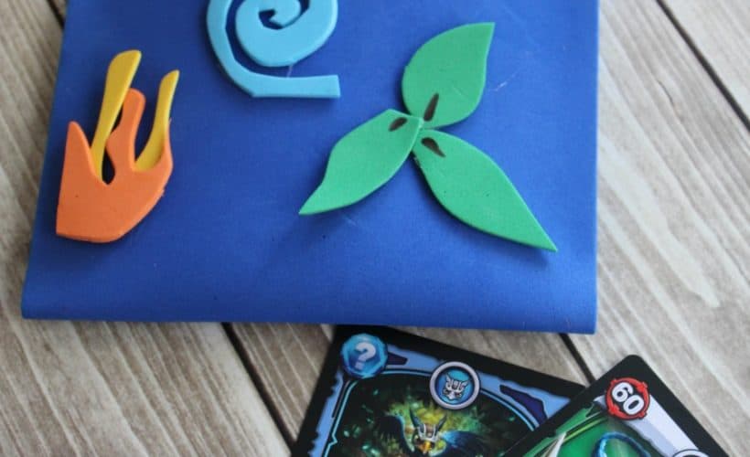 Skylanders Craft: Skylanders Battlecast Card Holder- This Mama Loves