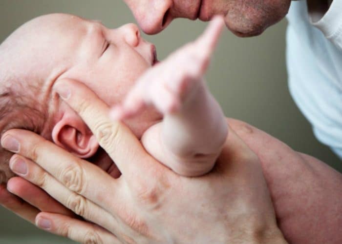 Tips for Helping Dad Bond with Baby