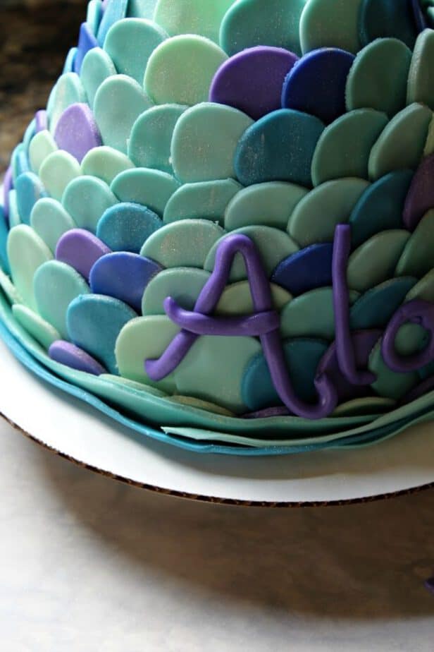 How to Make a Mermaid Tail Cake This Mama Loves