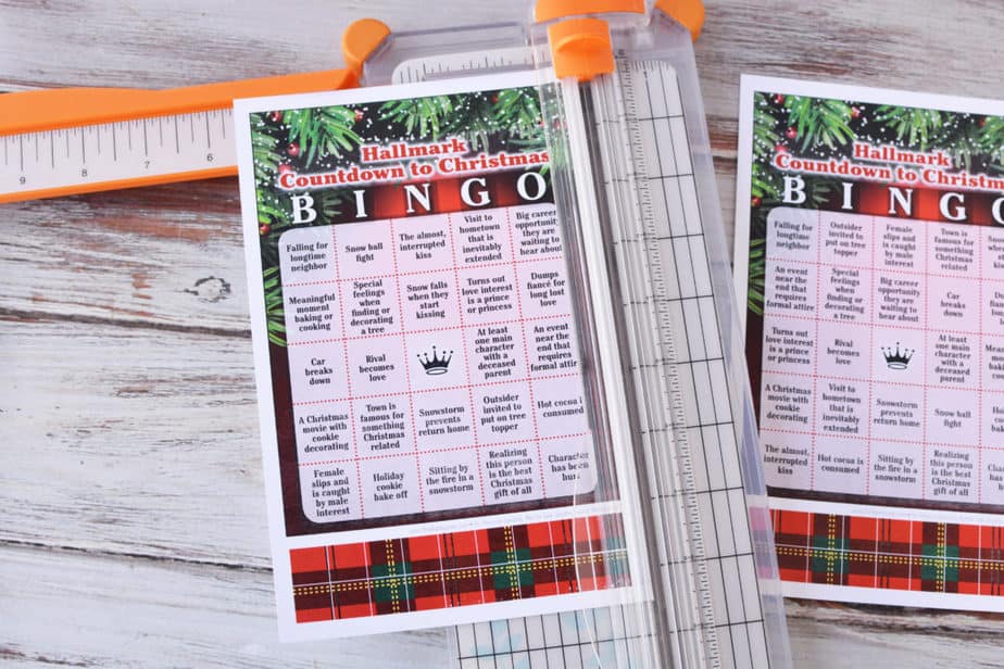 hallmark-christmas-movie-bingo-diy-familygameshelf